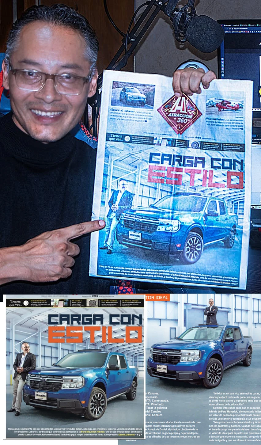 Daniel Canales mostrando la portada de Atracción 360